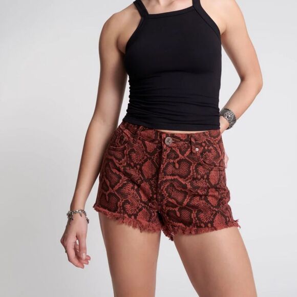 NWOT One Teaspoon Bonitas High Waist Denim Shorts - Python size 26 women's - Picture 1 of 16